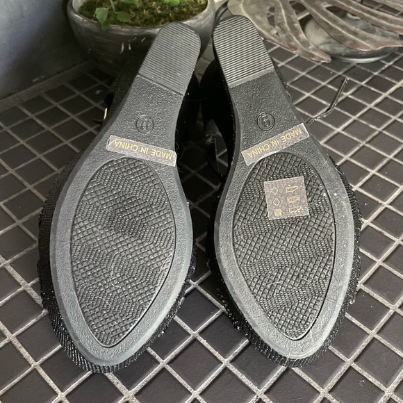 Lauren Lorraine Ness Rhinestone Black Wedge - Picture 6 of 9